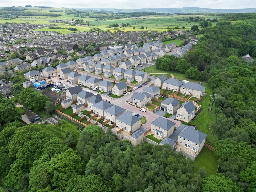 Aerial photograph of a new housing development where Bond Brickwork laid the brick, taken from the drone